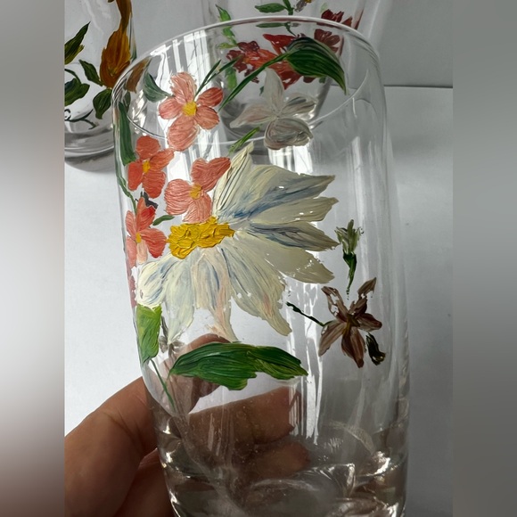 Set of 6 Vintage Painted Glasses - Picture 8 of 13